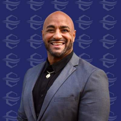 Photo of Jason Lyons